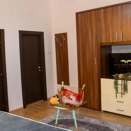 Le Premier Vendégház 3*