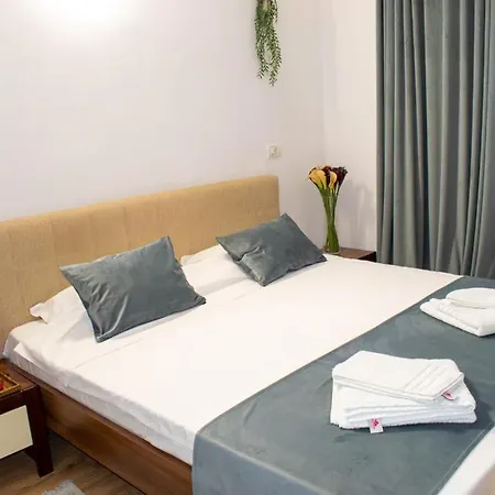 Pensjonat Le Premier 3*